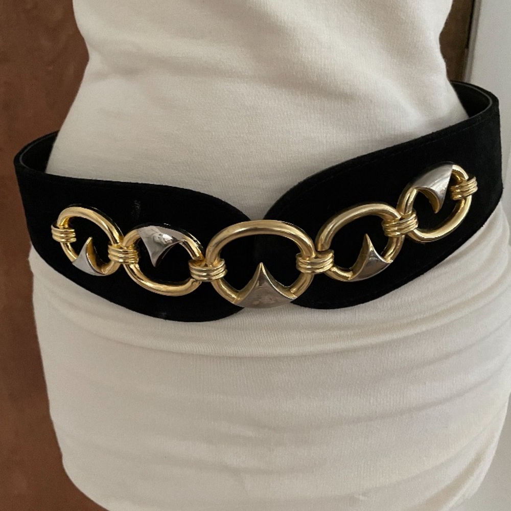Retro, Black Suede, Women’s Belt. 34”